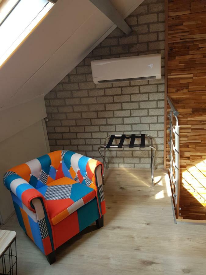 Het Gildehuis Met Sauna En Jacuzzi Stevensweert Kültér fotó